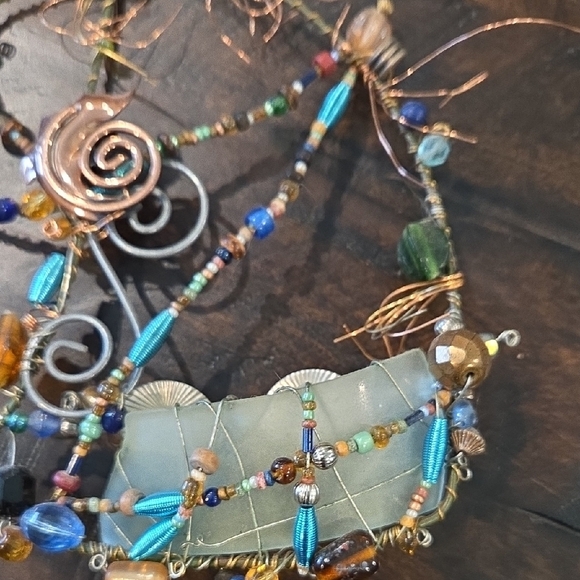 Handcrafted Horsehead Wire Wall Hanging Sculpture With Beads And Glass - Picture 3 of 9